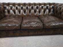 trouver magasin  canapés chesterfield cuir vert style pubs anglais proche Chartres