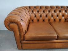achat canapé chesterfield cuir marron vieilli style vintage proche Laval