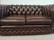 vends canapé chesterfield cuir marron deux places seconde main proche Le Havre