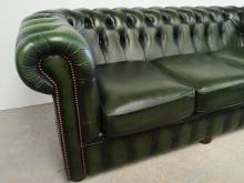 se faire livrer canapés chesterfield cuir vert trois places style cottage anglais proche Bordeaux