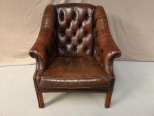a vendre fauteuil chesterfield cuir à Lyon