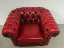 vends fauteuil chesterfield cuir rouge style décoration industrielle proche Paris 