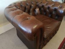 vends fauteuil chesterfield cuir vieilli marron proche Paris