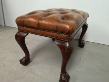 vente repose pieds style chesterfield anglais proche Nice