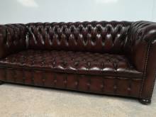 commander canapé chesterfield cuir marron trois places seconde main proche Bordeaux