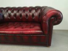 acheter canapé chesterfield cuir bordeaux deux places style décoration industrielle proche Strasbourg