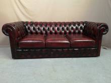 acheter canapé chesterfield cuir bordeaux trois places à Paris