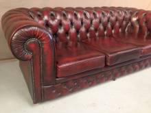 trouver canapé chesterfield cuir bordeaux trois places à Rennes